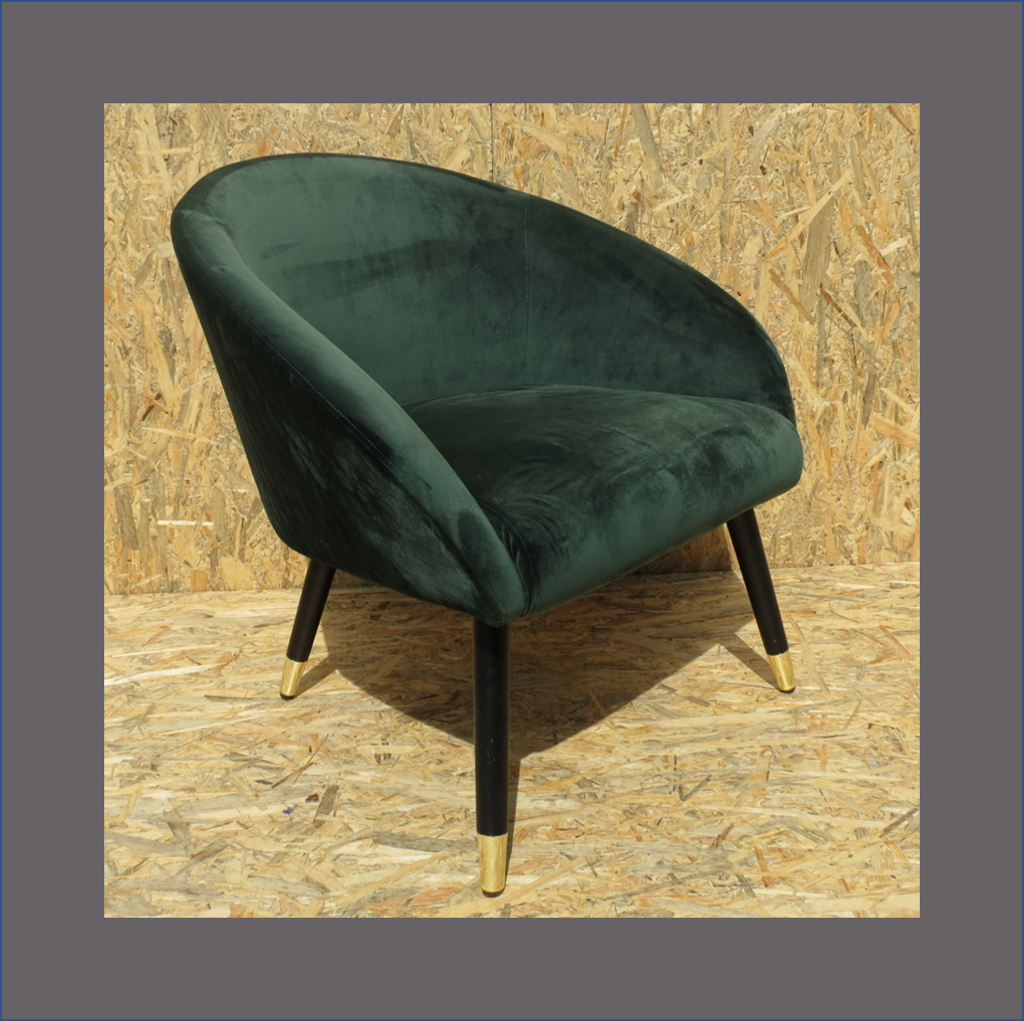 green-velvet-occasional-chair